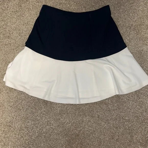 Skirt - Picture 2 of 2